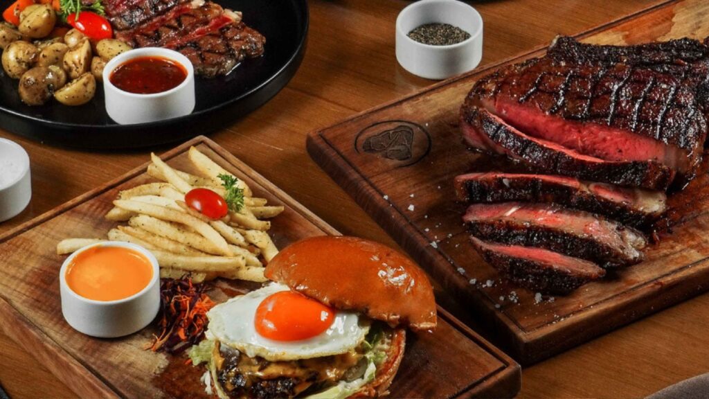 Eksplorasi Kuliner PIK 2: 7 Tempat Makan Enak yang Tak Boleh Dilewatkan!