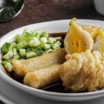 Kulineran ke Solo? Jangan Lewatkan Makanan Legendaris yang Satu Ini!