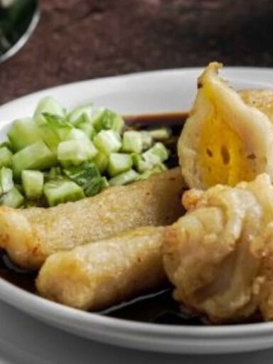 Kulineran ke Palembang? Ini 7 Makanan Khas yang Wajib Kamu Cicipi!