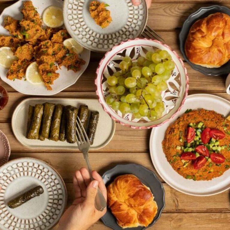 Makan Enak Tanpa Takut: 5 Makanan Sehat yang Nggak Bikin Bosan!